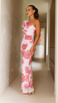 Lucía™ | Vestido Largo Asimétrico con Diseño Floral Elegante